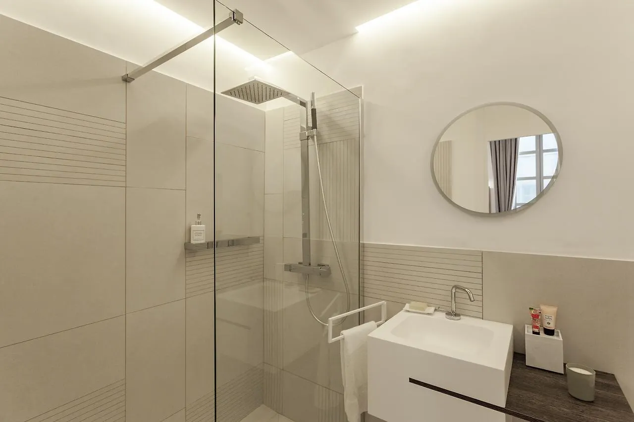 Maison Du Collectionneur Aix-en-Provence Bed & Breakfast